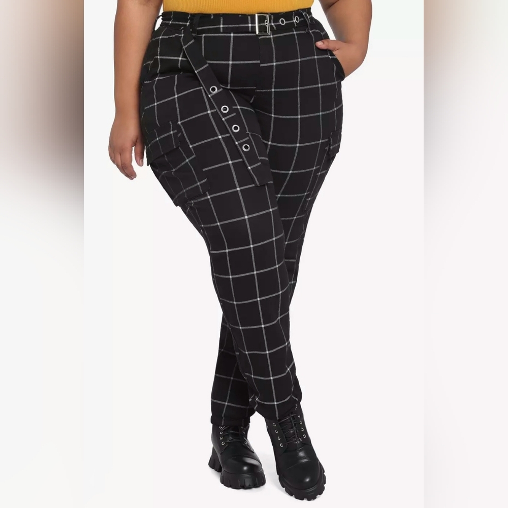 HT Denim Black & White Grid Print Cargo Jogger Pants Grommet Belt Plus 3 3x 22